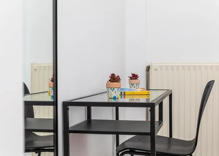 Manouk's - Two Bedroom Διαμέρισμα